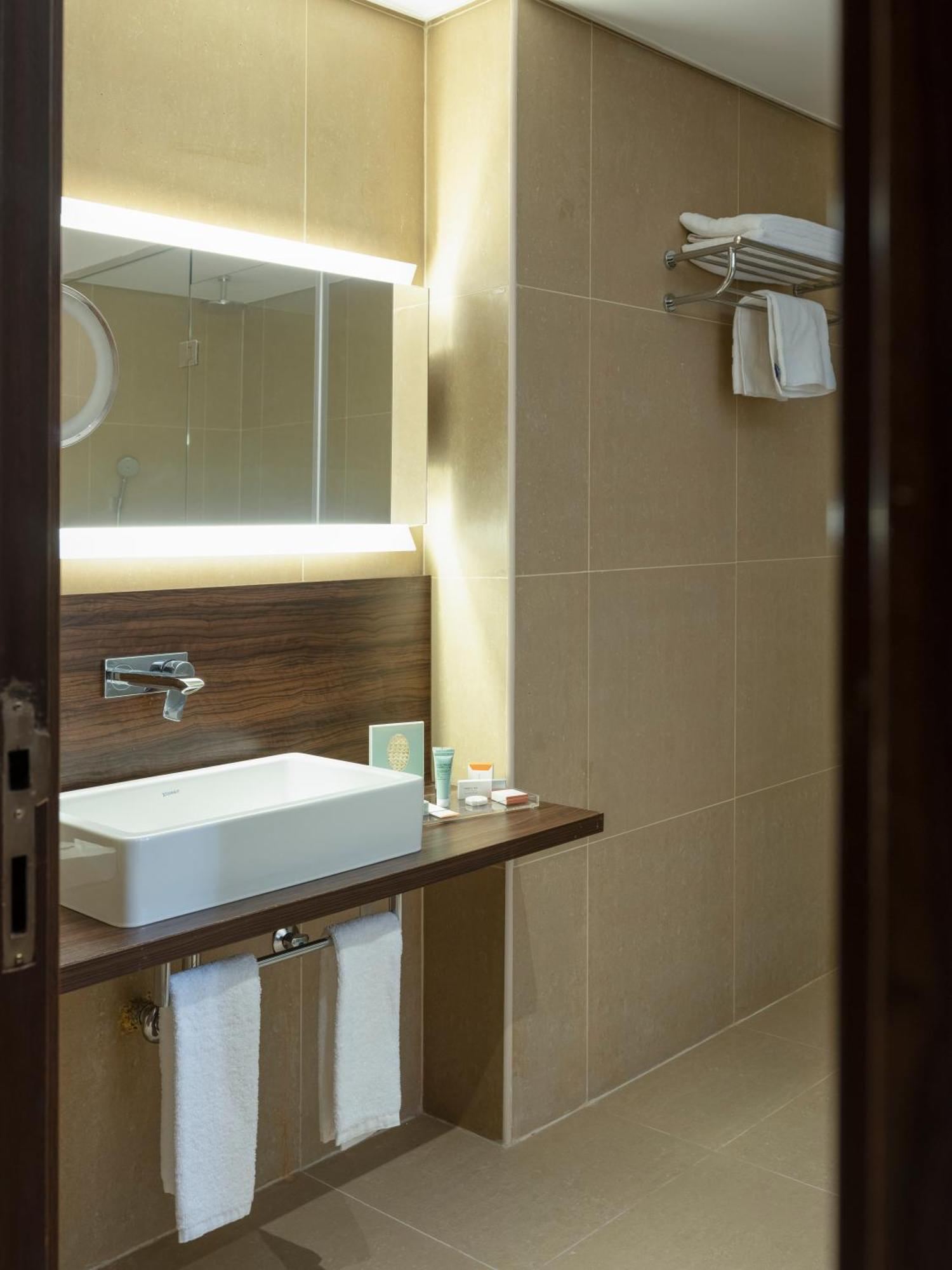 Retaj Inn Al Wakrah Oda fotoğraf